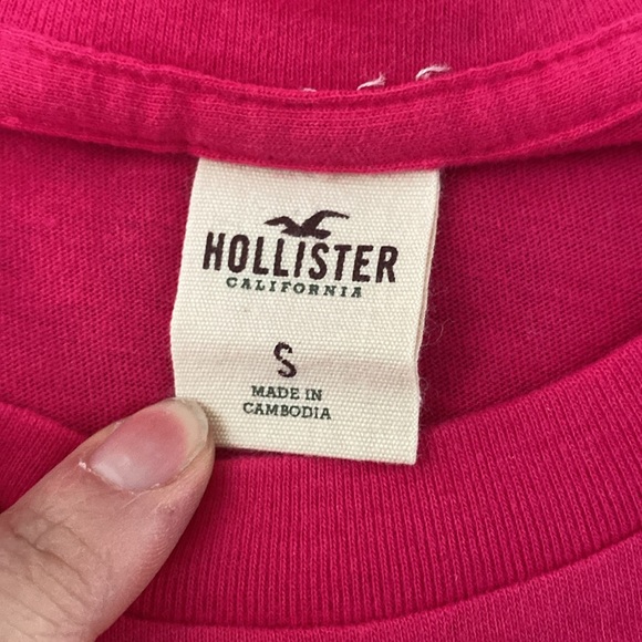 Hollister Fuchsia top size S - Picture 3 of 6